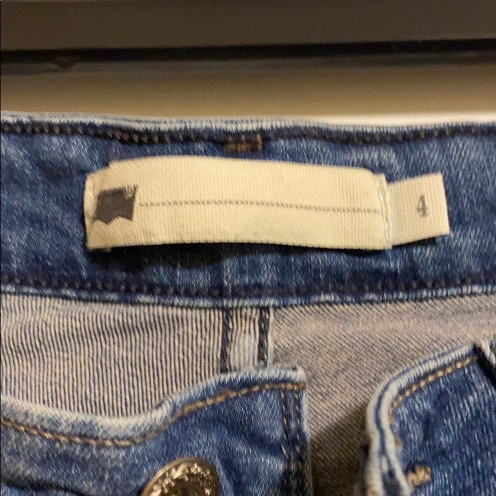 Levi’s cropped and cuffed jeans FINAL PRICE - Picture 2 of 8